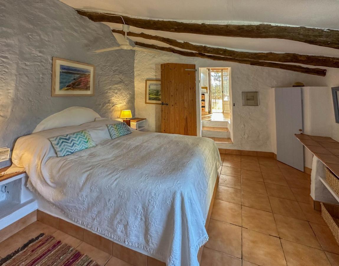 Wonderful Comfortable In The Burga Valley * Rasquera